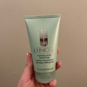 Clinique Foaming Sonic Liquid Soap